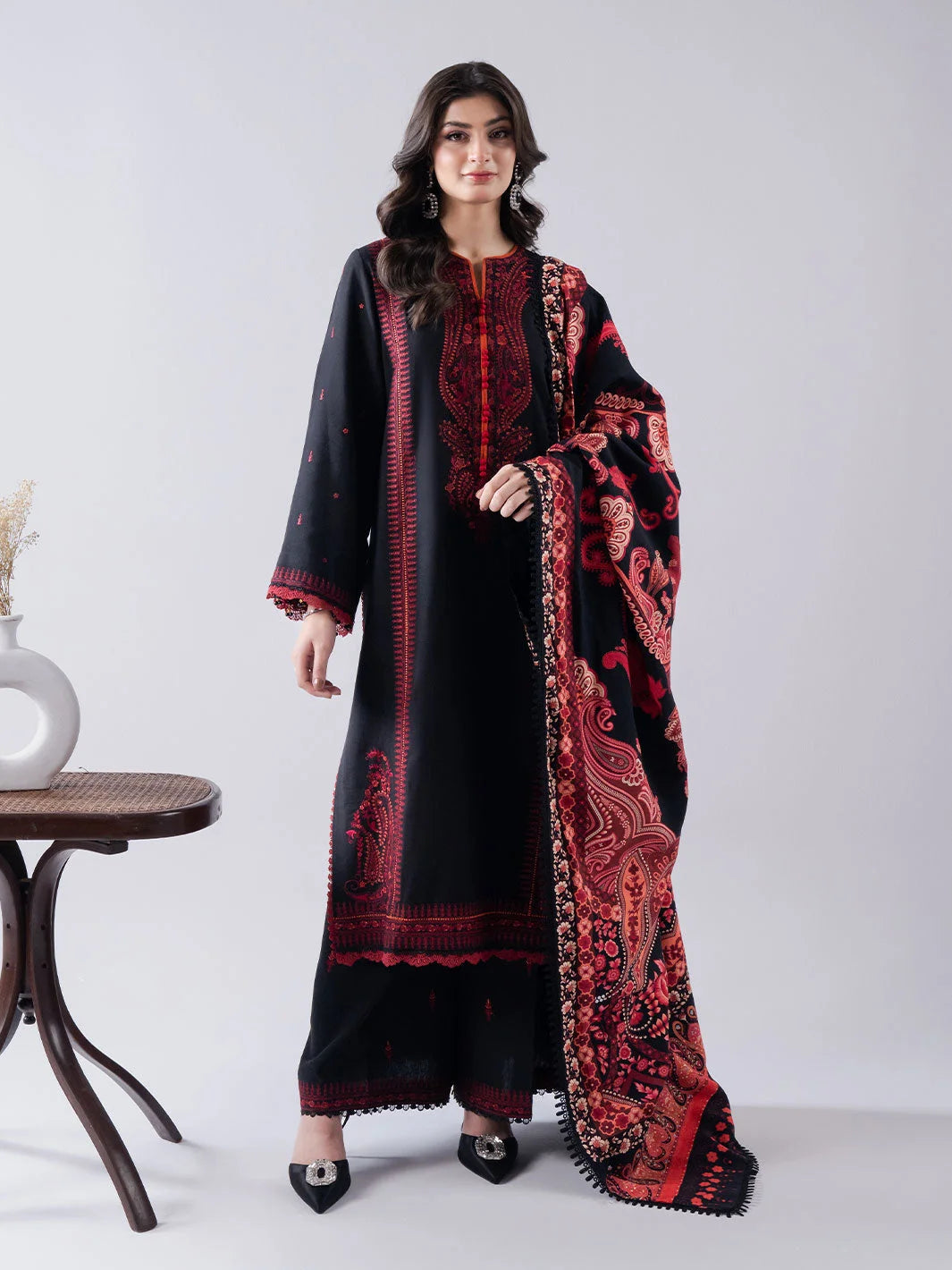 Black and Red | Summer Collection